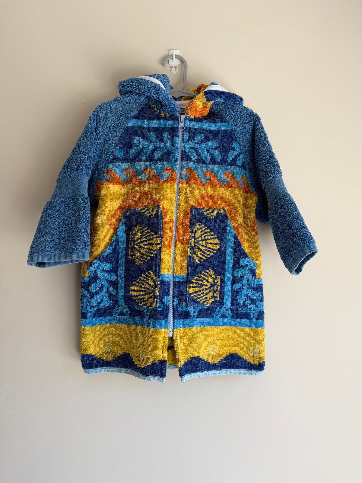 Kids Zip Towel - Size 2